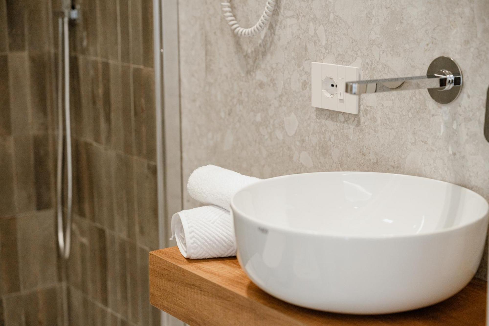 Be Your Home - Riviera Suites Civitavecchia Kültér fotó